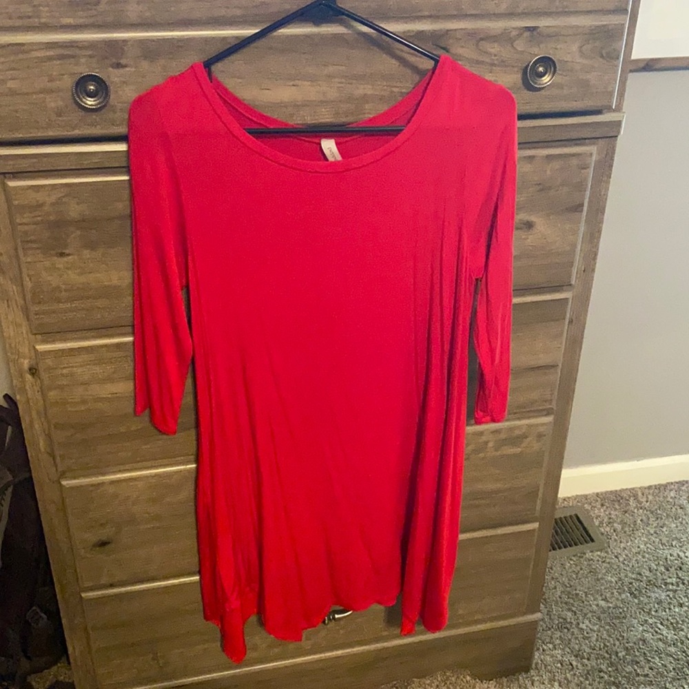 DRESS